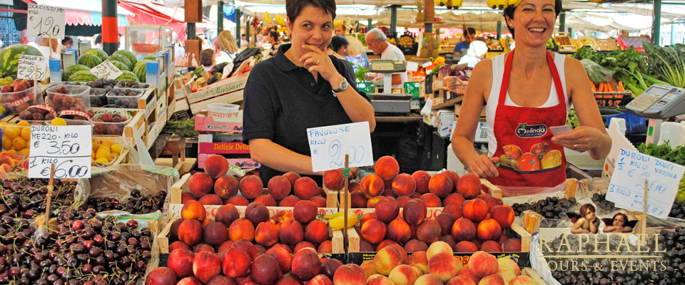 Fruit & Vegetable Market